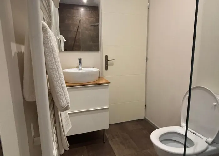 Chez Camille * بون